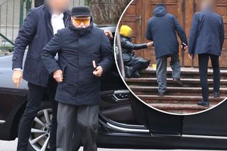 Tak Lech Wałęsa potraktował dziewczynkę pod kościołem. Tuż przed Nowym Rokiem! 