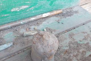 Mieszkaniec Radłowa wykopał na swojej posesji minę przeciwpiechotną