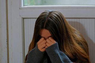 Miłość i nadzieja, odcinek 320. Zeynep