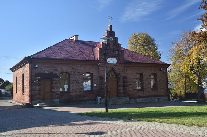 Jaćmierz - wieś na Podkarpaciu, którą pewien rycerz otrzymał  jako dar za zasługi wojenne