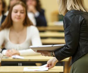 Matura próbna z angielskiego 2023 - zadanie dotyczące wpisu na forum wywołało zaskoczenie uczniów!