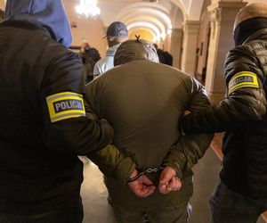 Pomagał nielegalnie unikać odsiadki za kratkami innym - teraz sam idzie do aresztu.