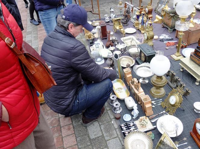 Stare, ale jare! Lubelska Giełda Staroci po raz kolejny przyciągnęła tłumy