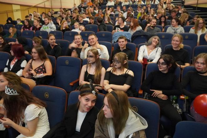 Pełna widownia na Filmowym Maratonie Halloween w iławskim kinie