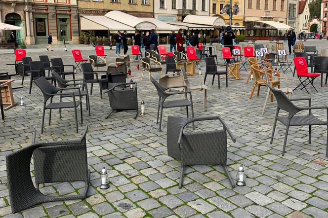 Protest restauratorów na Rynku we Wrocławiu
