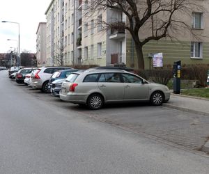  Strefa Płatnego Parkowania w Warszawie. Cud na Mokotowie. Tak wyglądał pierwszy dzień po włączeniu parkometrów