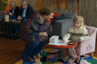 Barwy szczęścia odc. 3032.  Józefina Rawiczowa (Elżbieta Jarosik), Lea (Lena Sobota)