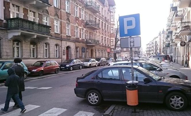Na Łazarzu powstanie Strefa Płatnego Parkowania