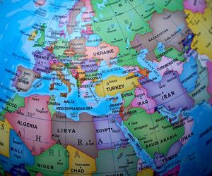 QUIZ. Czwartkowy test z geografii. To państwo nazywało się kiedyś zupełnie inaczej. Pamiętasz?