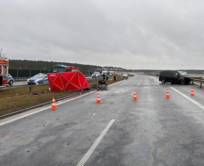 Straszny wypadek na S5 pod Bydgoszczą. Zdjęcia z materiałów policyjnych