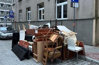 Czego nie wyrzucać do gabarytów? Nagminnie popełniamy te błędy, a mogą nas kosztować nawet 5 tys. złotych