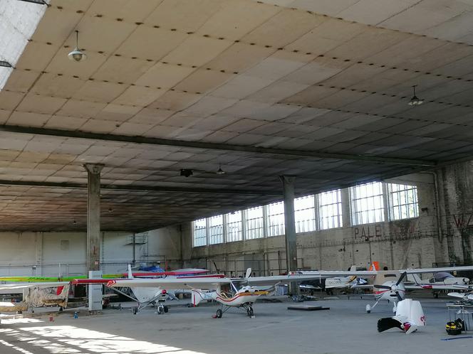 Wyremontowany hangar Aeroklubu Szczecińskiego