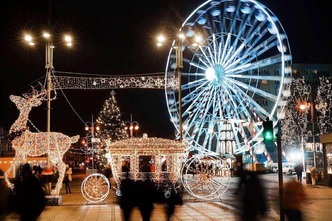 Częstochowa już przygotowana na święta. Iluminacje zapierają dech w piersiach ZDJĘCIA