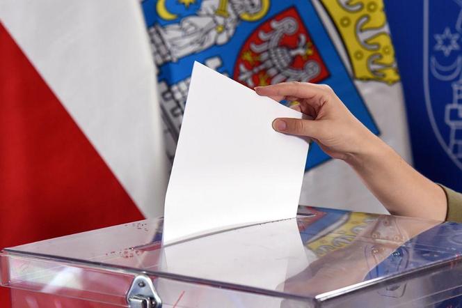 Czy w Poznaniu będzie II tura wyborów samorządowych 2024? Typ bukmacherów