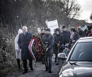 Rosyjska prowokacja w Pieniężnie. Ambasador Rosji świętował rocznicę śmierci kata AK [ZDJĘCIA]