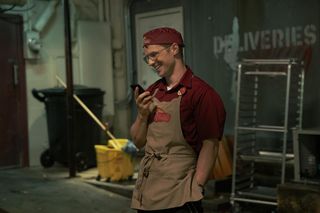 Freddie Stroma jako Adrian Chase/Vigilante.