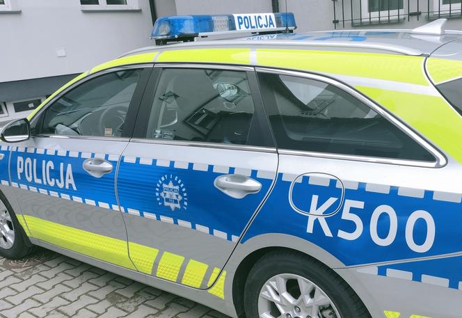 Dzwoniła na policję, bo jej się nudziło. Zrobiła to pięć razy! 