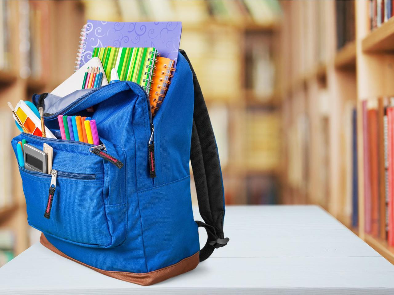 Ile waży tornister polskiego ucznia? Szokujące obliczenia