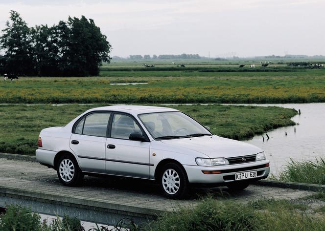 Toyota Corolla 7 generacja 1992-1997