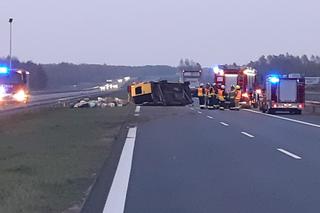 Wypadek śmiertelny na A4. 12-latek zginął przygnieciony busem. Szczegóły tragedii są porażające