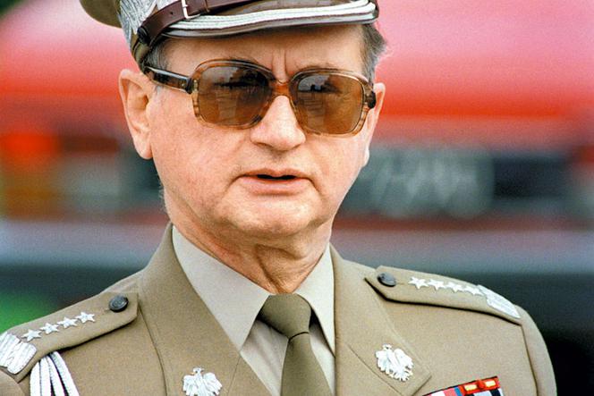 Stan Wojenny W Polsce Tak y Genera Jaruzelski Maj tek Stan Wojenny W Polsce Tak y Genera Jaruzelski Maj tek