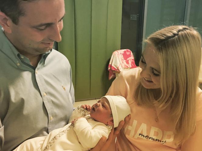 Zosia czeka na siostryzczkę