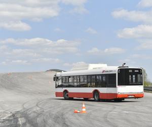 Autobusy w poślizgu! Kto tym razem okazał się najlepszym kierowcą autobusu? 