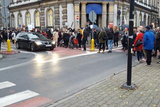 Idą lwice na ulice. Mieszkańcy Leszna znów protestują