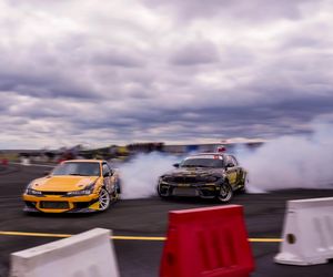 SkillZone Festiwal - motoryzacyjne emocje na lotnisku w Mielcu
