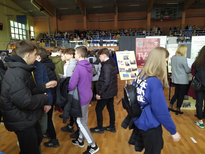 Fotorelacja z 14. Targów Edukacyjnych i dni otwartych w Zespole Szkół Ponadgimnazjalnych nr 3 w Siedlcach