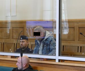 Poderżnął gardło Dmytrowi przed obliczem świętej. Krwawy mord na łódzkim placu