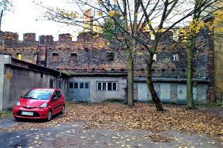 Tajemniczy mur w centrum Szczecina
