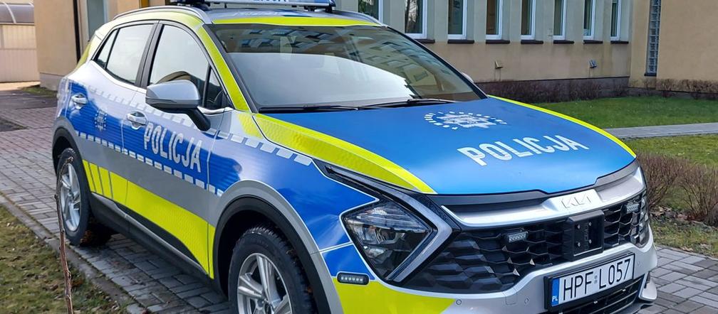 Policjanci z Ksawerowa mają nowy radiowóz