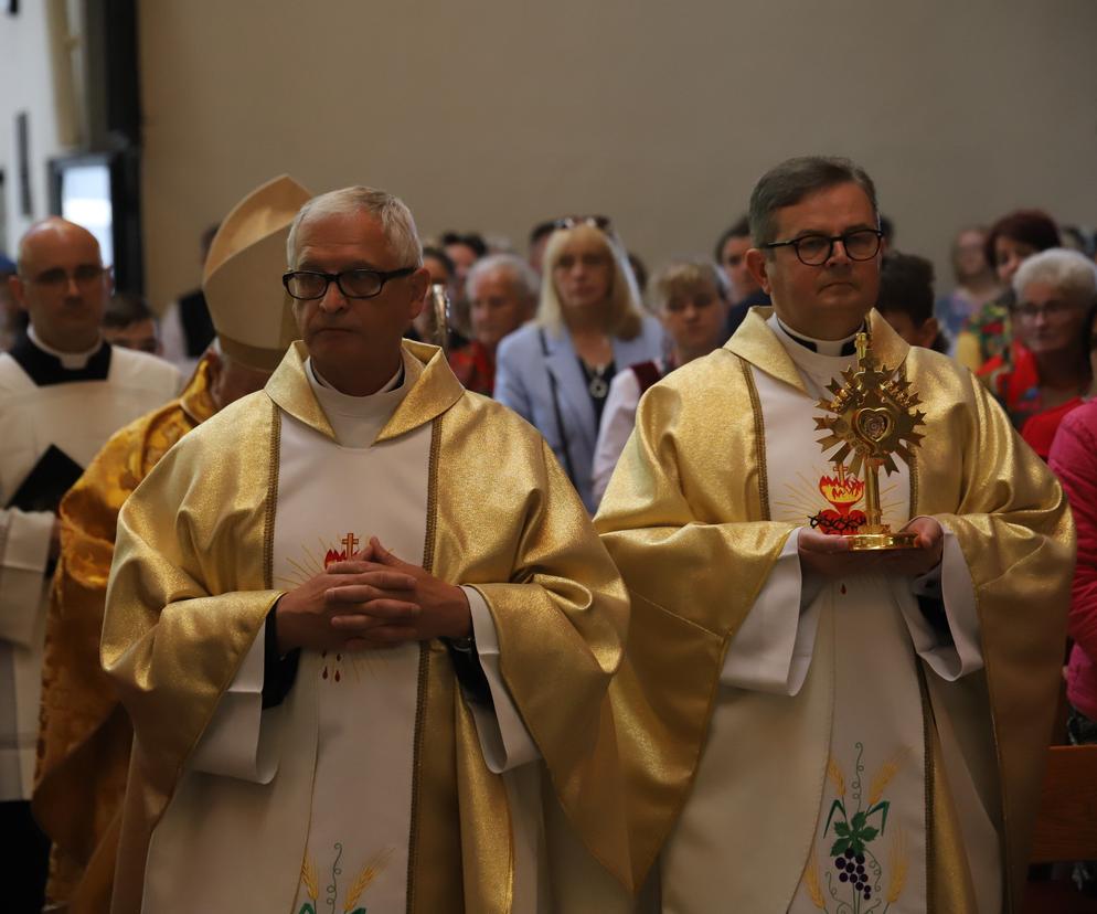 Parafia w Bukowinie Tatrzańskiej zyskała relikwie św. Jana Pawła II 