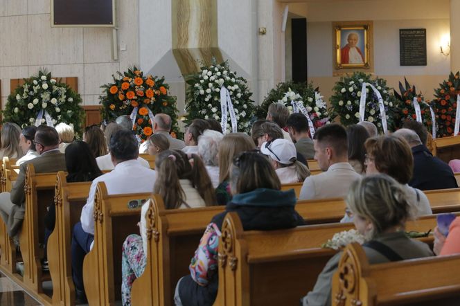 Pogrzeb Tomasza Jakubiaka. Kucharza żegna rodzina i przyjaciele