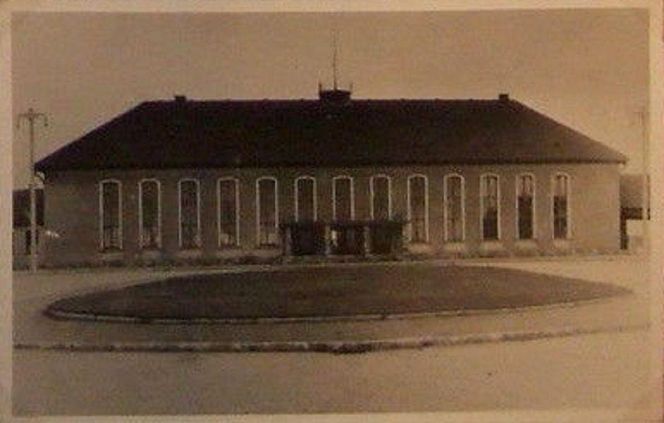 Niezwykła metamorfoza dworca w Olsztynku. Od hitlerowskiego obiektu po stację kulturalną. Tak się zmieniał