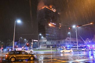 W wyniku pożaru niemal doszczętnie spłonął słynny wieżowiec w centrum Zagrzebia