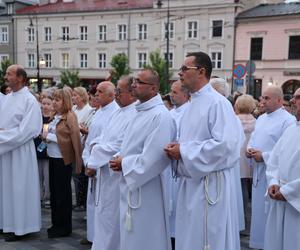 75 lat temu obraz Matki Boskiej w Lublinie zapłakał. Wierni uczcili rocznicę „Cudu lubelskiego” procesją różańcową