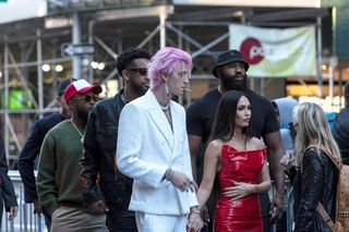 Jedna z najseksowniejszych aktorek świata w ciąży. Urodzi tęczowe dziecko