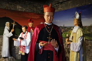 Plenerowa szopka „Piekarskie Betlejem” już otwarta. W tym roku w nowej lokalizacji