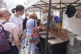 Dni Olsztyna 2025. Jarmark Jakubowy trwa. Czy ceny tradycyjnych wyrobów są zawyżone?