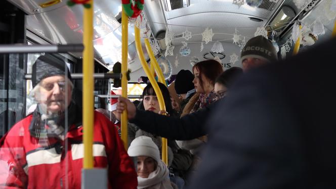 Mikołajki w Lublinie. Po mieście jeździ świąteczny autobus! Zobaczcie!