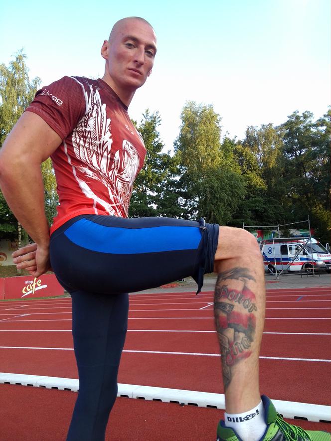 Jakub Krzewina, tatuaż