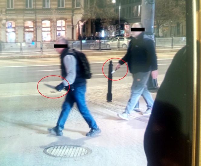 Atak nożem w centrum Warszawy. To ojciec i syn zaatakowali 47-latka! Nowe fakty