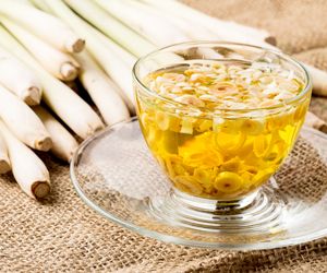 Łagodzi stany zapalne, uspokaja i wspomaga trawienie. Nie każdy może ją stosować