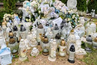 Tragiczny wpadek w woj. pomorskim. Nie żyje 2-letni Grześ. Wiersz na grobie dziecka: Panie Boże chyba coś nie tak, czemuś go zabrał?