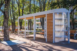 Skwer Gwary Warszawskiej na Woli po modernizacji 2025