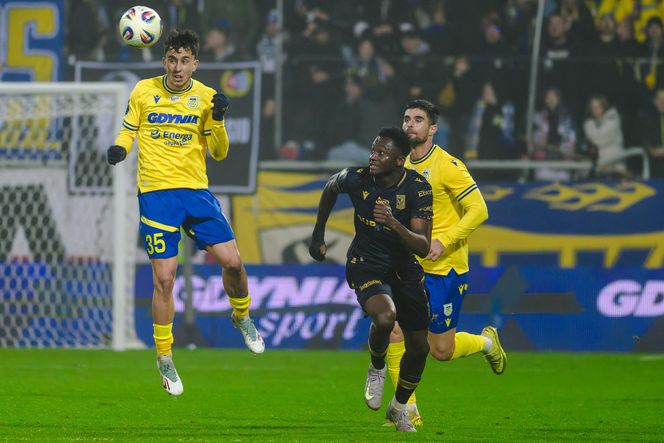 Arka Gdynia - Lech Poznań: Zdjęcia kibiców z meczu 15. kolejki PKO BP Ekstraklasy