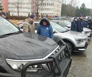 Nieoznakowane radiowozy trafiły do świętokrzyskiej policji