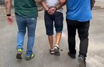 Chciał przekupić policjantów za 20 tys. zł. W garażu trzymał towar warty fortunę. Grozi mu 10 lat